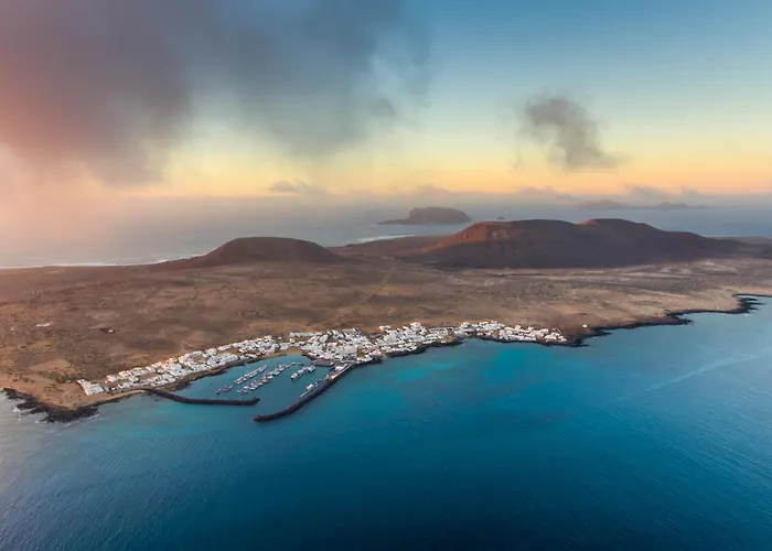 Vista Callao Villa *